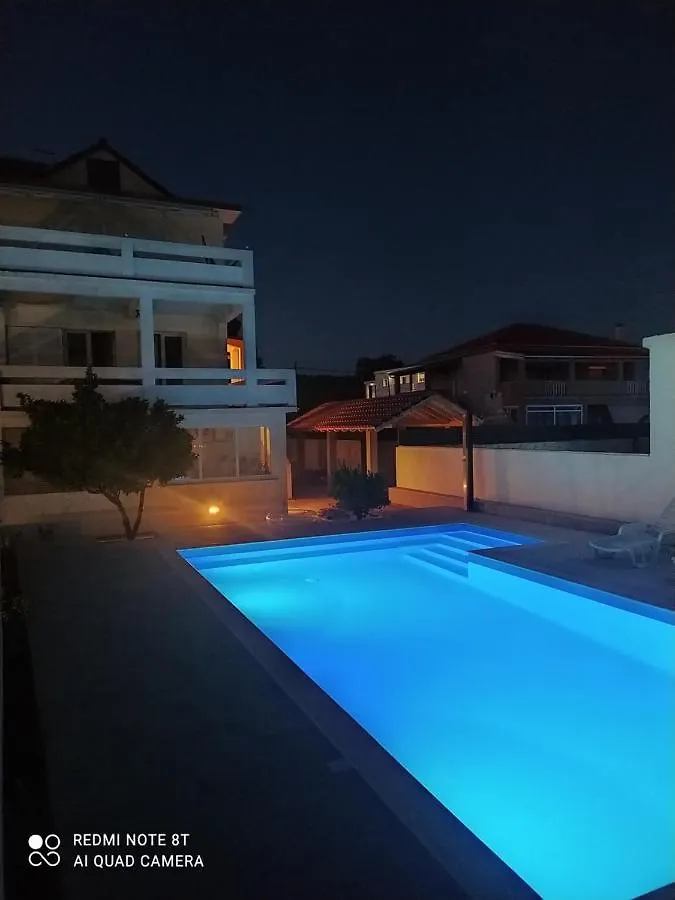 Apartments Mirko&Ana Bibinje