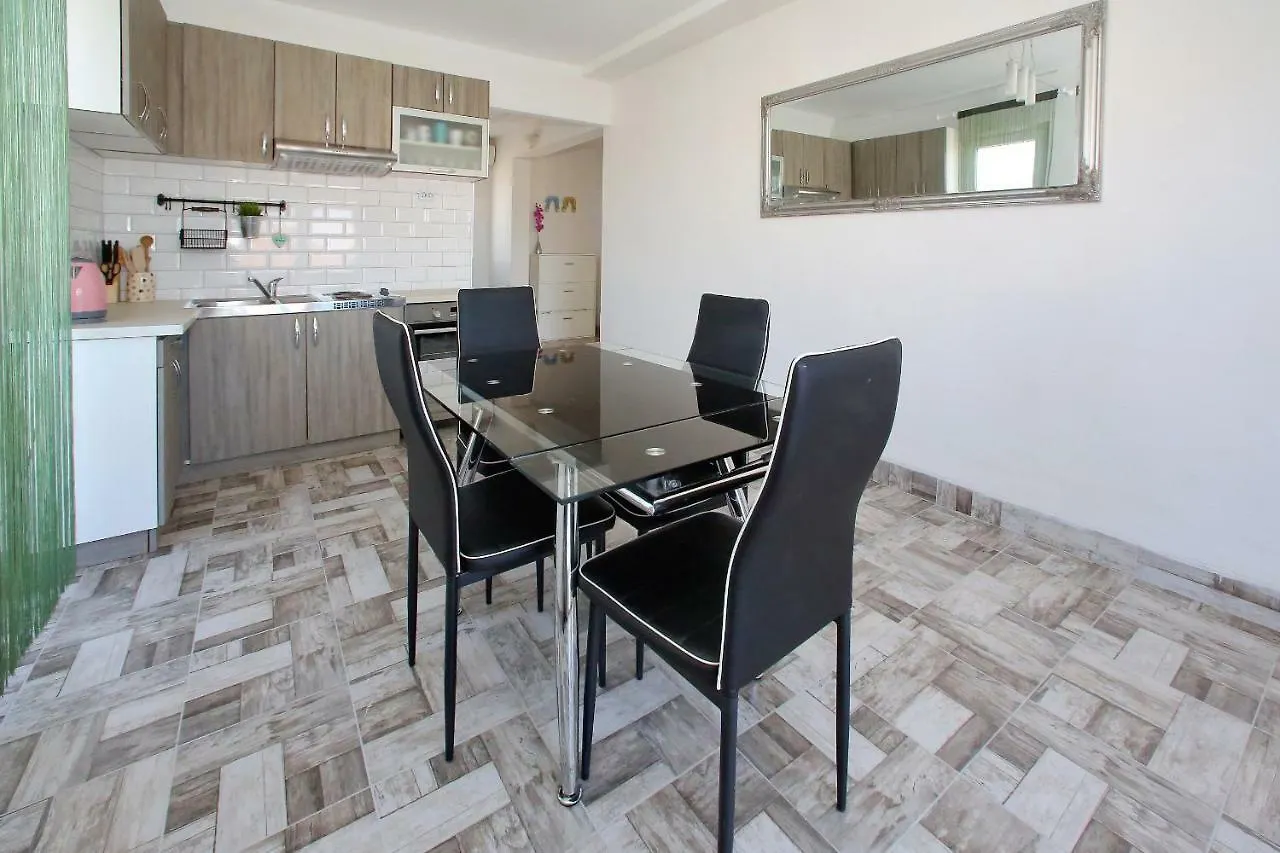 Apartments Mirko&Ana Bibinje