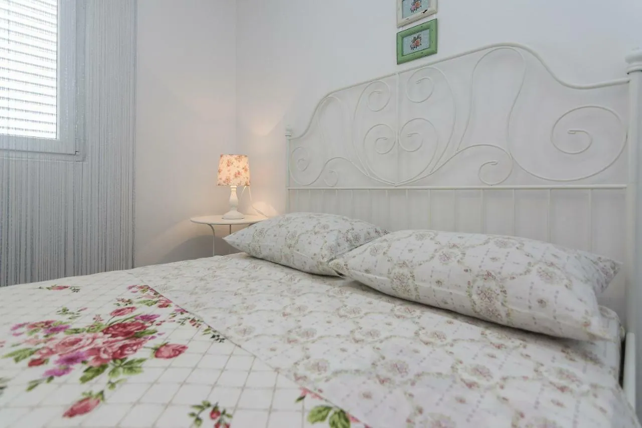 Apartments Mirko&Ana Bibinje